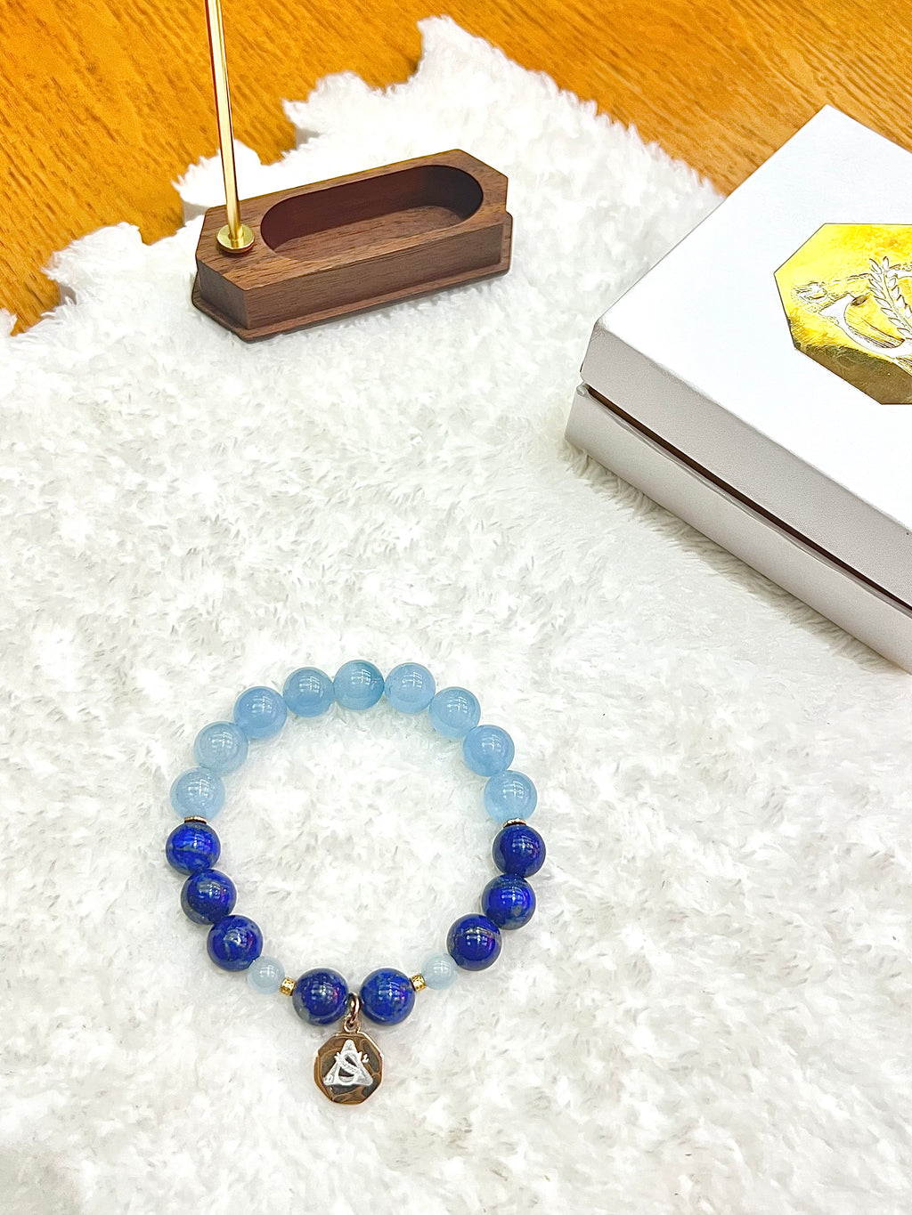 Throat Chakra · Expression — Aquamarine & Lapis Lazuli