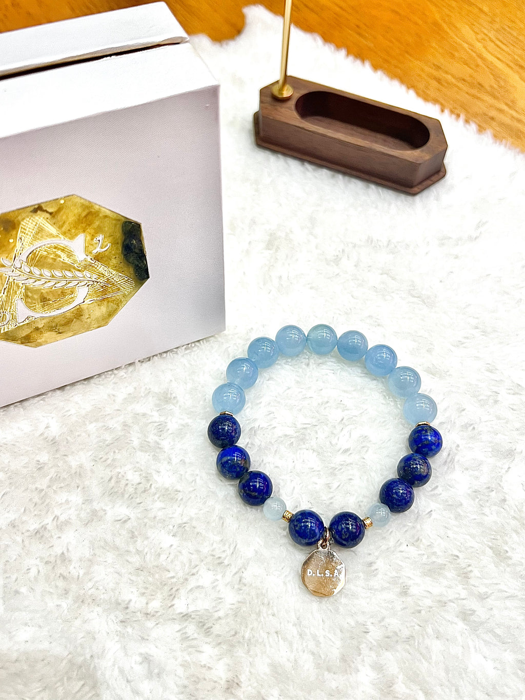 Throat Chakra · Expression — Aquamarine & Lapis Lazuli